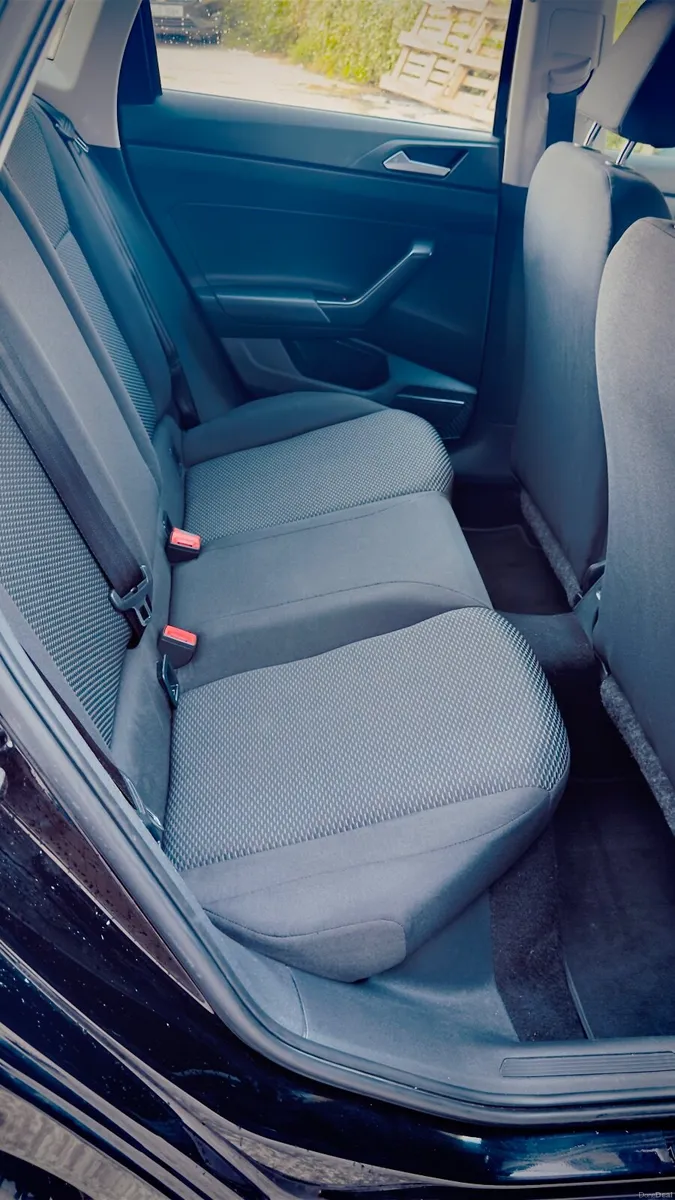 Volkswagen Polo 2019 - Image 5