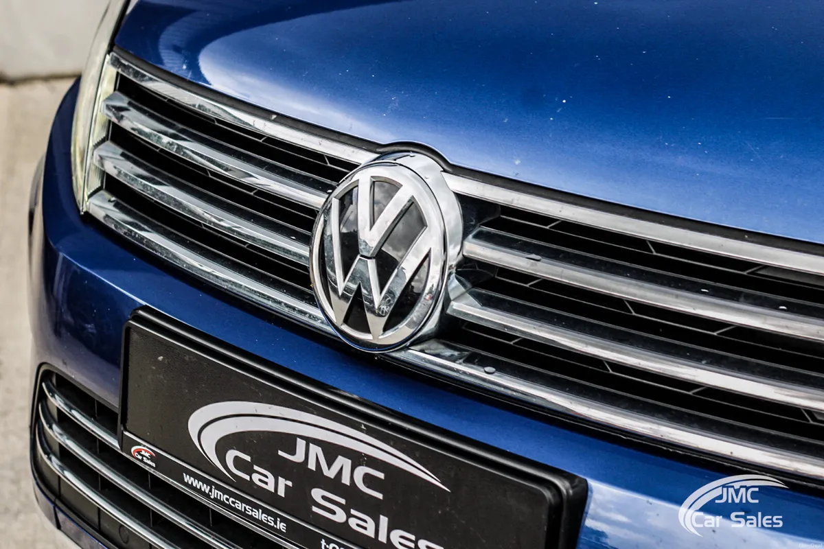 2016 VOLKSWAGEN TOURAG CREWCAB 4 MOTION V6 - Image 3