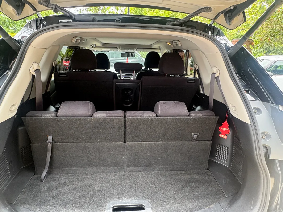 Nissan X-Trail 2017 , 1.6 diesel , 7 seater - Image 4