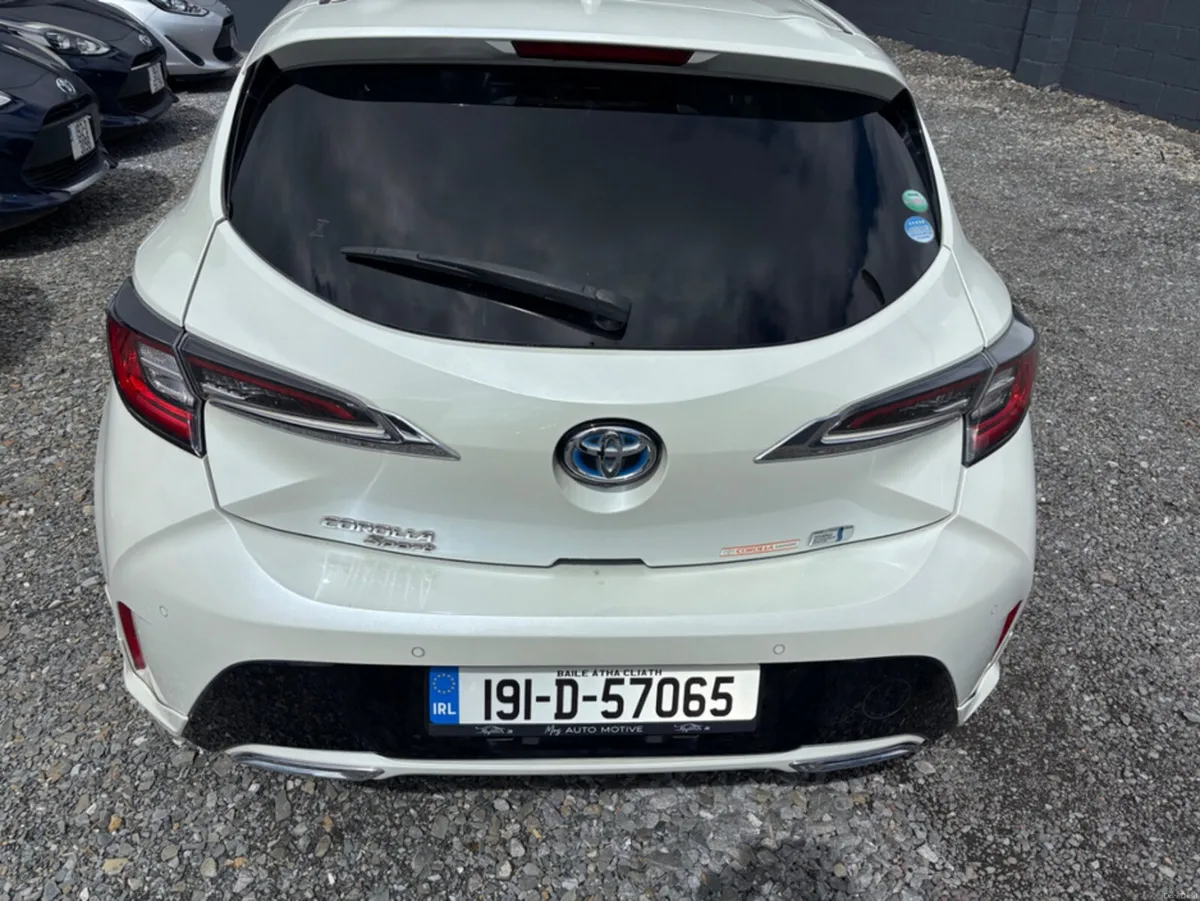Toyota Corolla SPORT 1.8 ZWE211H - Image 4