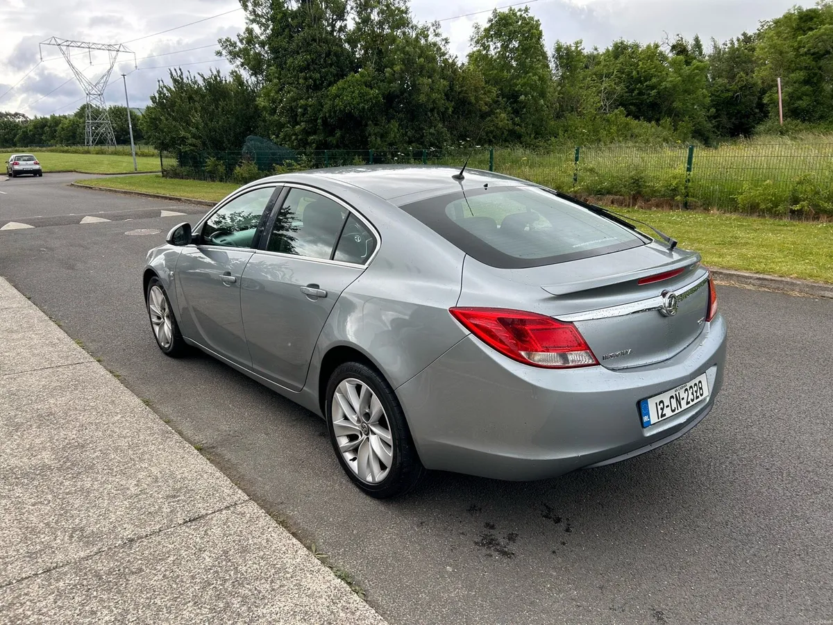 12 VAUXHALL INSIGNIA SRI €2,450 - Image 4