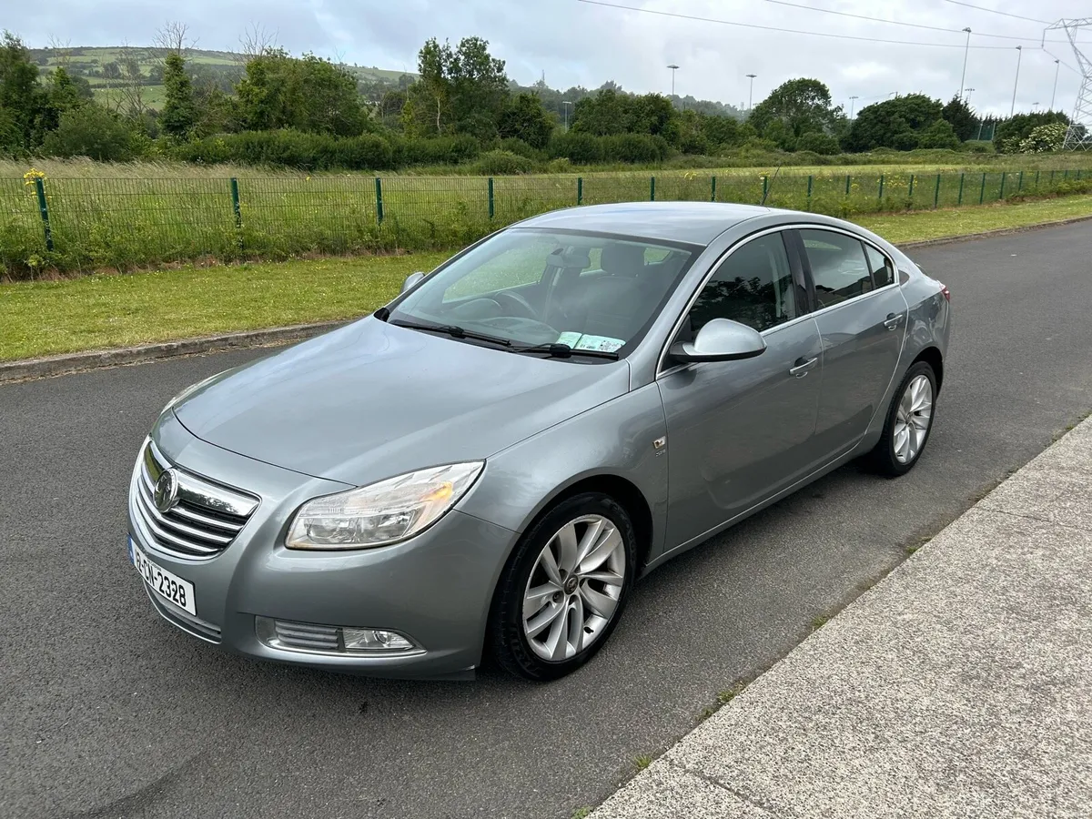 12 VAUXHALL INSIGNIA SRI €2,450 - Image 3
