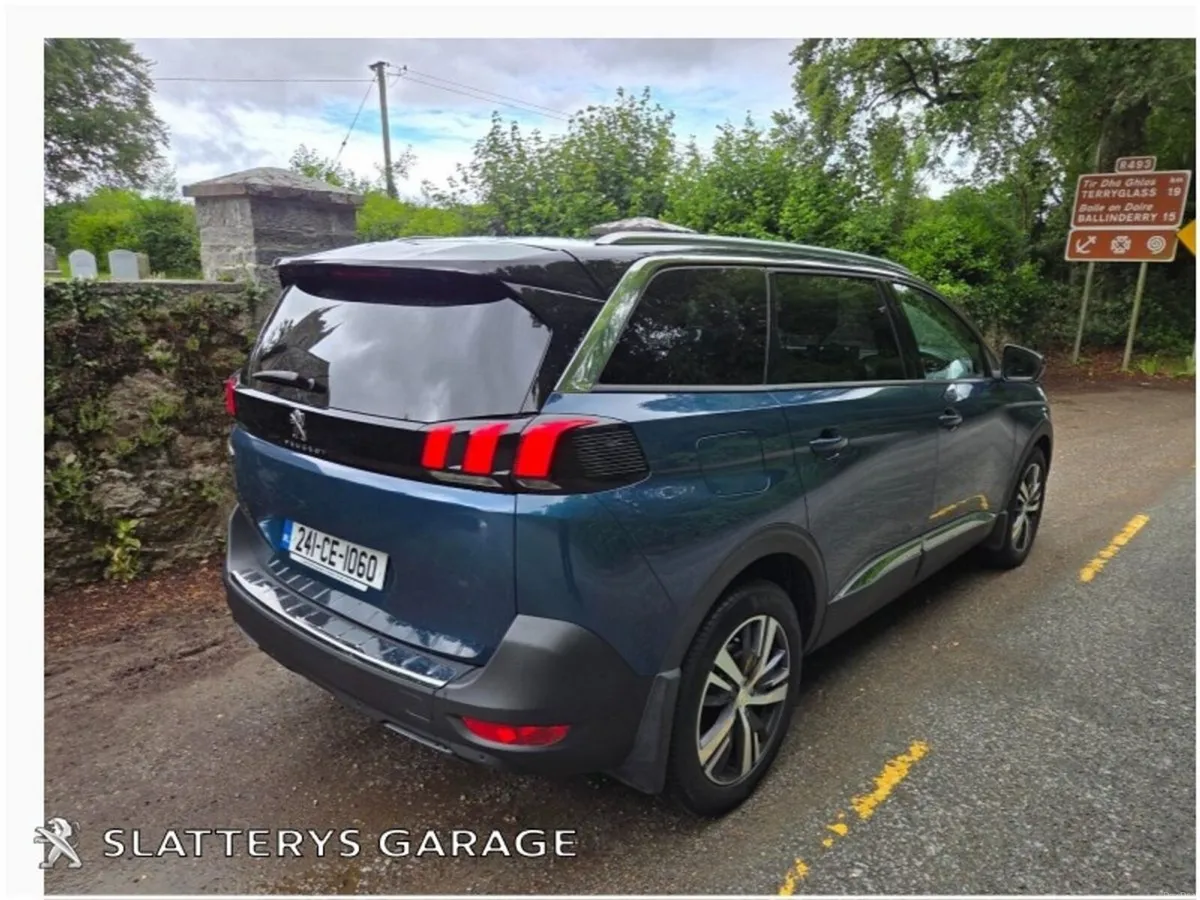 Peugeot 5008 1.5 BlueHDi 130bhp Allure Auto - Image 4