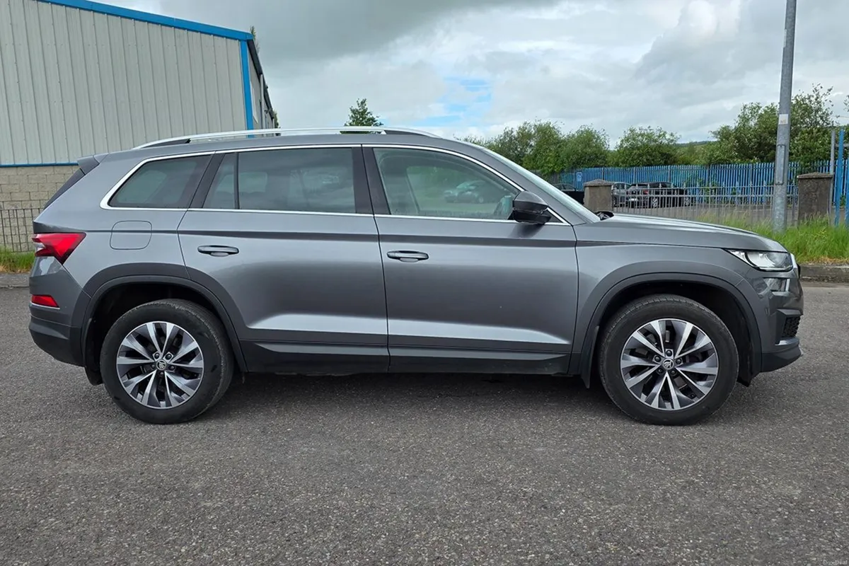 2023 Skoda Kodiaq 2.0 TDI Automatic 4x4 – 7 Seats - Image 3