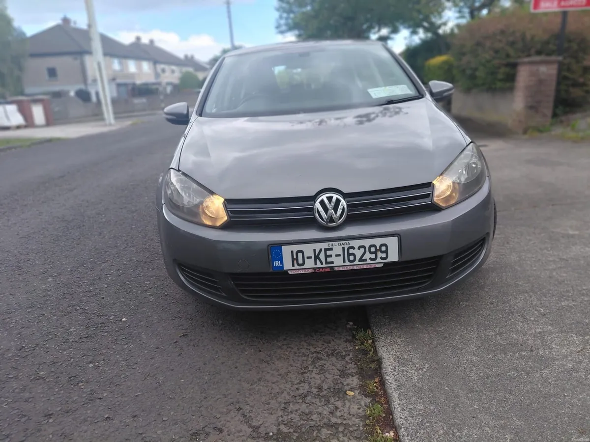 Volkswagen Golf 2010 - Image 1