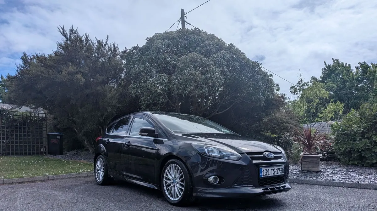 Ford Focus 1.0 EcoBoost Zetec (Engine 77,000km) - Image 1