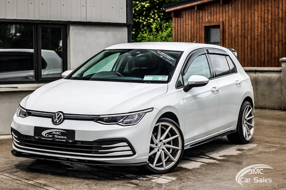 2022 VOLKSWAGEN GOLF 2.0L LOW MILES - Image 1