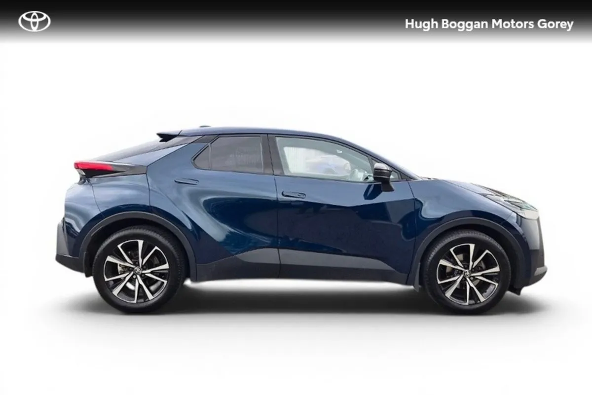 Toyota C-HR HYBRID SPORT 4DR AUTO - Image 3