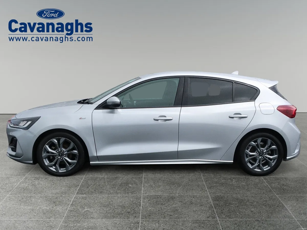 2023 Ford Focus St-line 5d 1.5td 115PS - Image 2