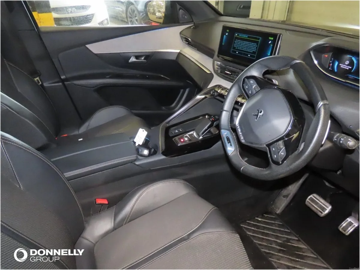 Peugeot 3008 Estate GT - Image 3