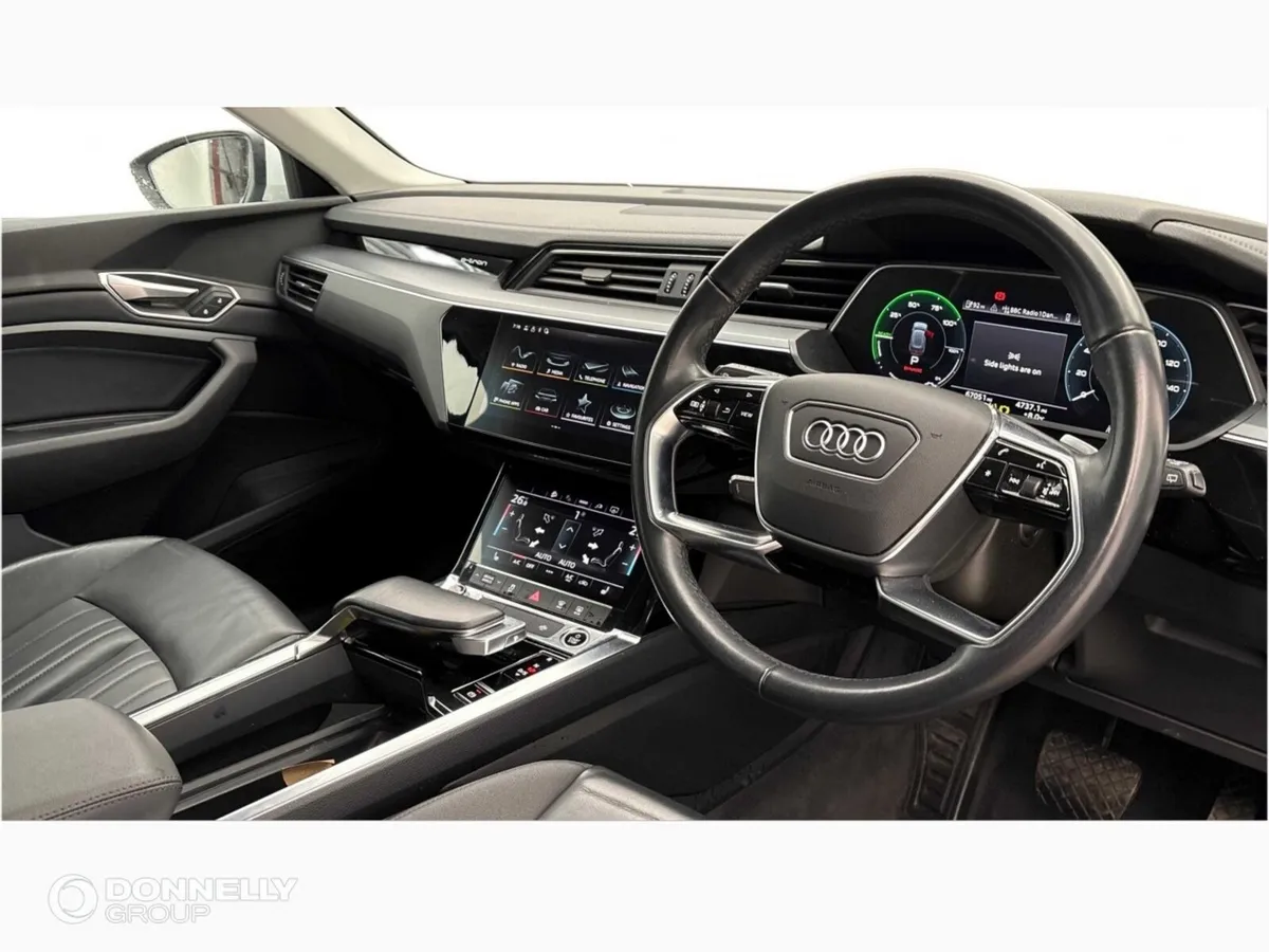 Audi E-tron Estate Technik - Image 6