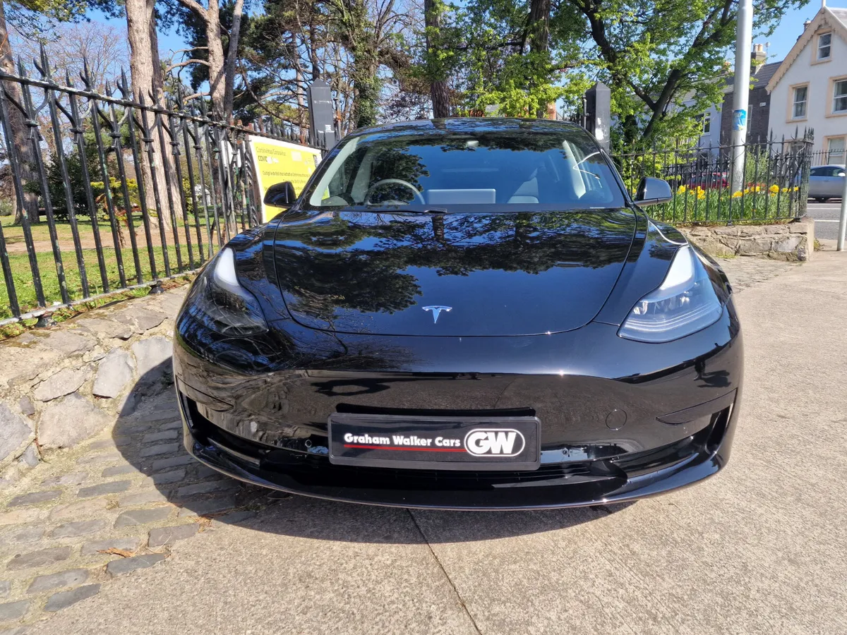 2023 (232) Tesla Model 3 RWD Long Range - Image 3