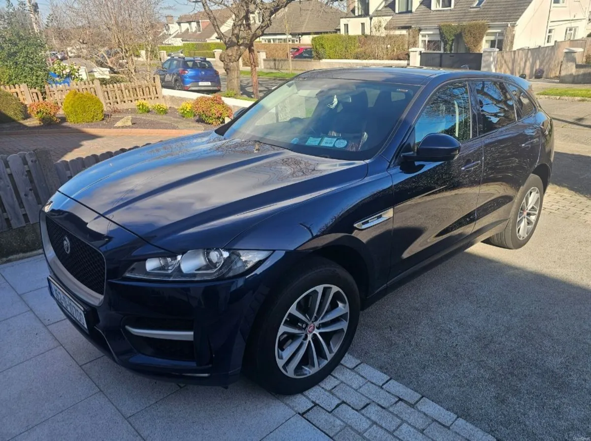 Jaguar F-Pace 2016 - Image 3