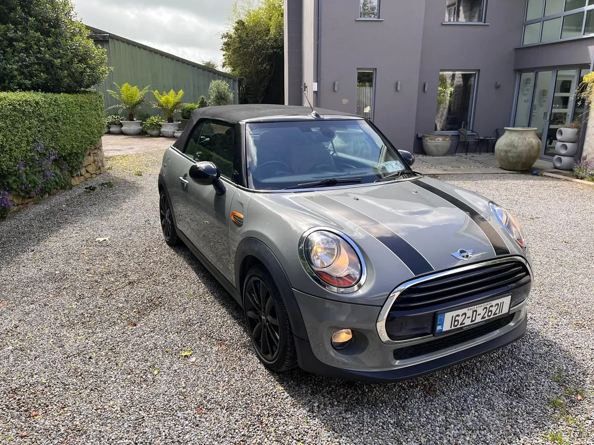 Mini Cooper 2016 - Image 2