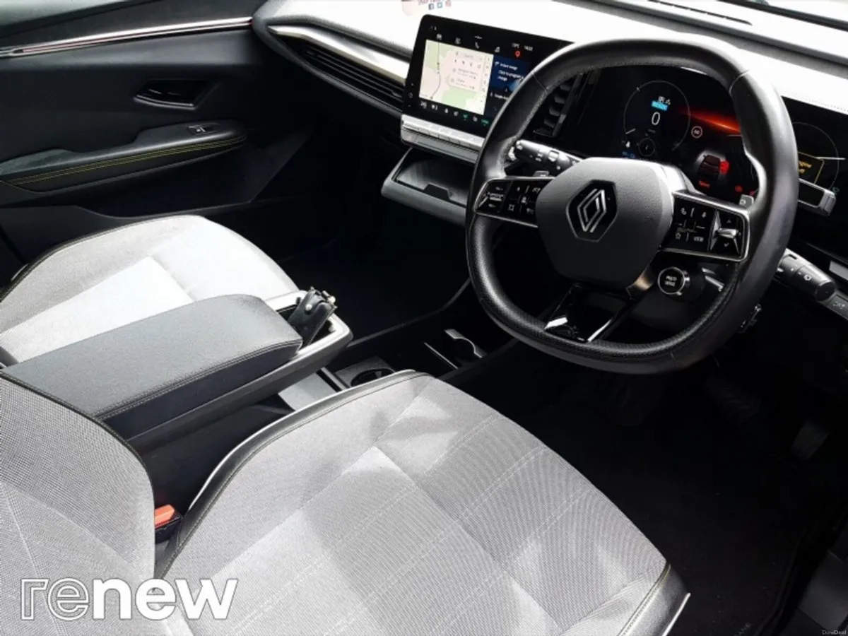 Renault Megane E-Tech EV60 220hp Techno - Image 6