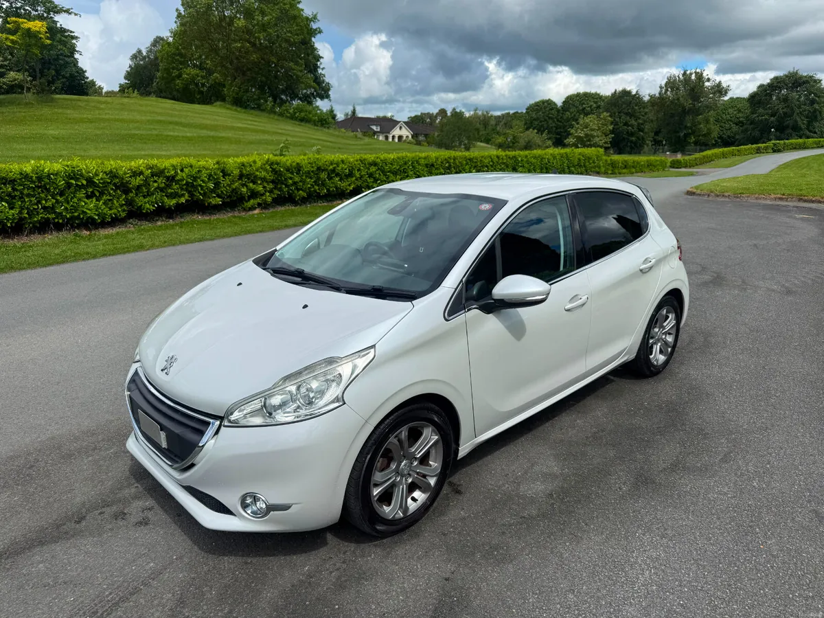 PEUGEOT 208 1.2 AUTO 2014 - Image 6