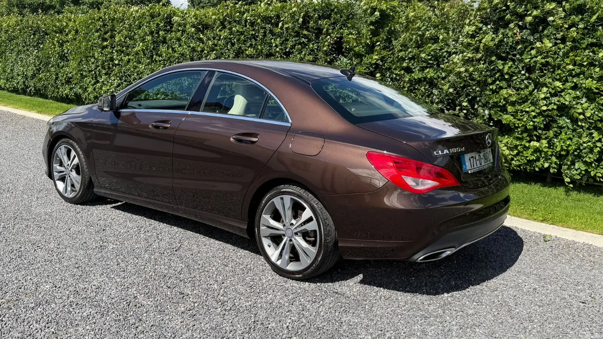2017 Mercedes Benz CLA 180d Urban - Image 5