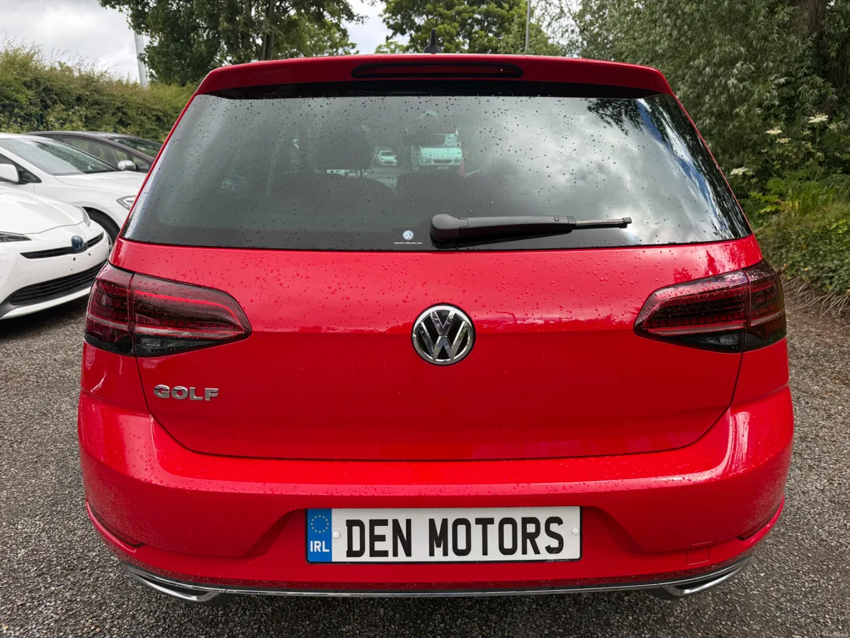 Volkswagen Golf 1.4 auto low milege!!! - Image 4