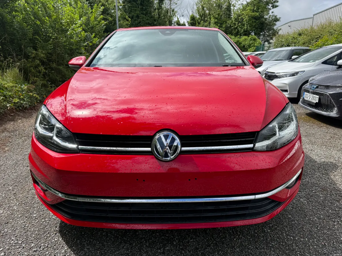 Volkswagen Golf 1.4 auto low milege!!! - Image 3