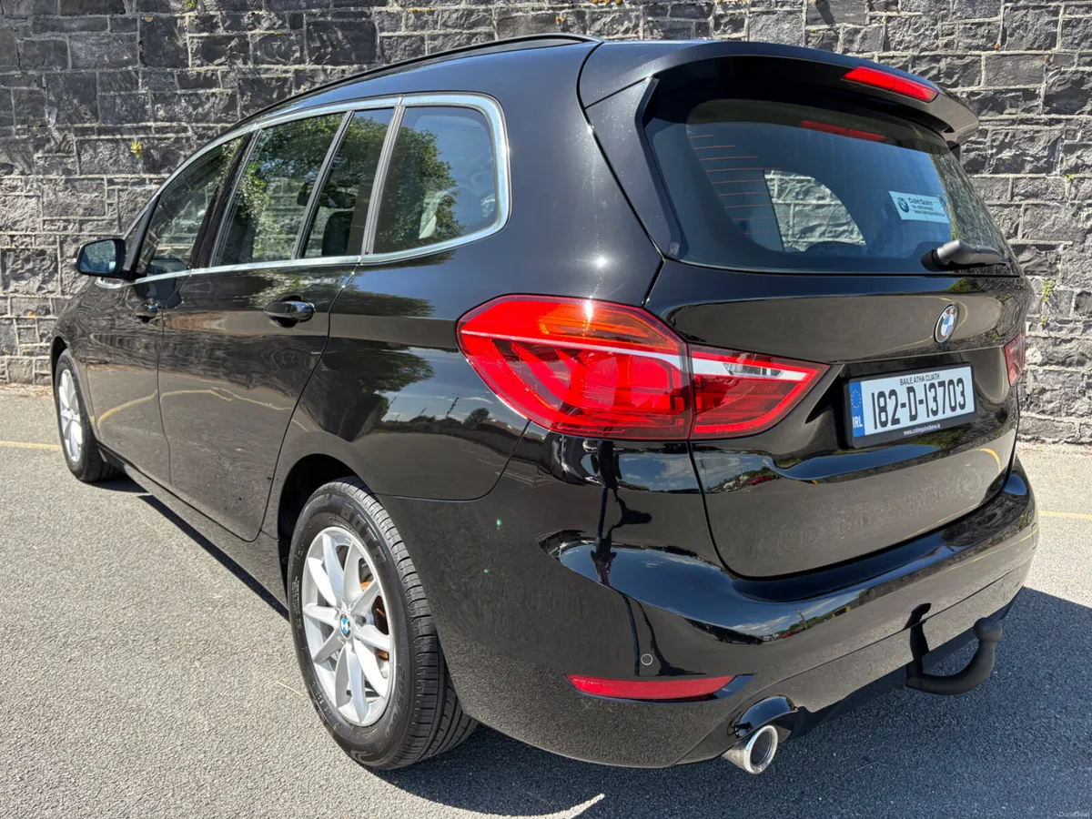 BMW 218 AUTO! 7 Seats! FSH! Trade ins+ warranty👍 - Image 2