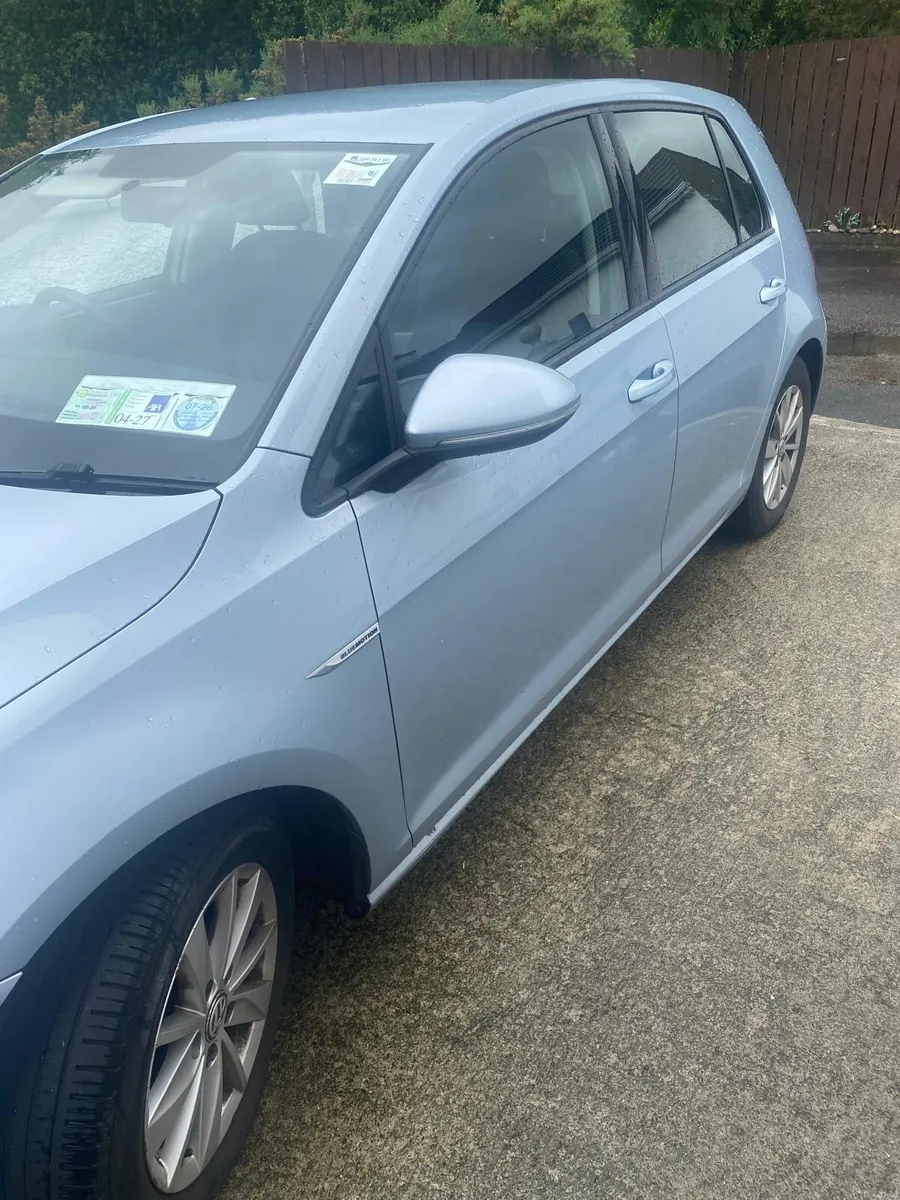 Volkswagen Golf 2015 - Image 2