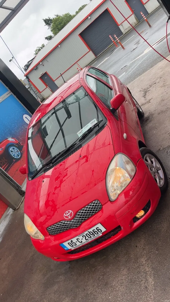 Toyota yaris - Image 1