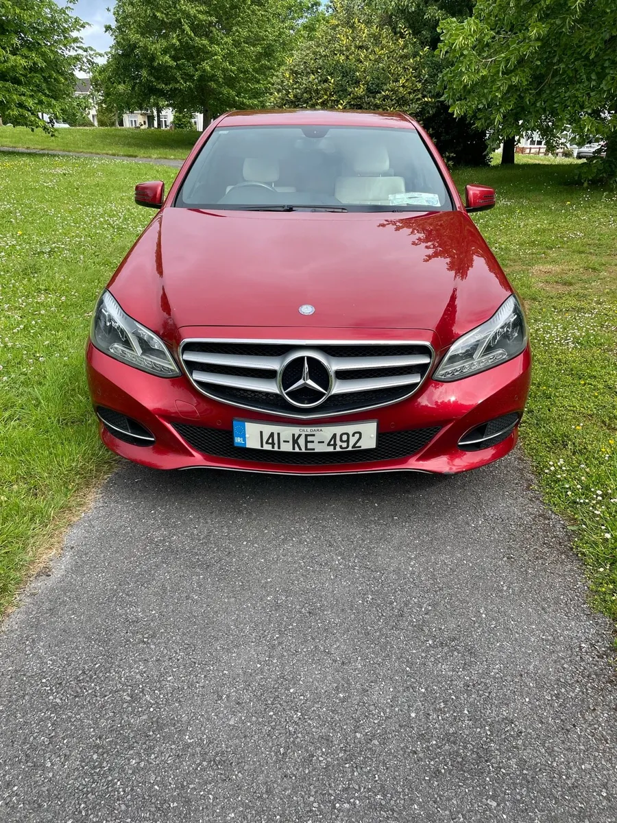 Mercedes E220 - Image 3