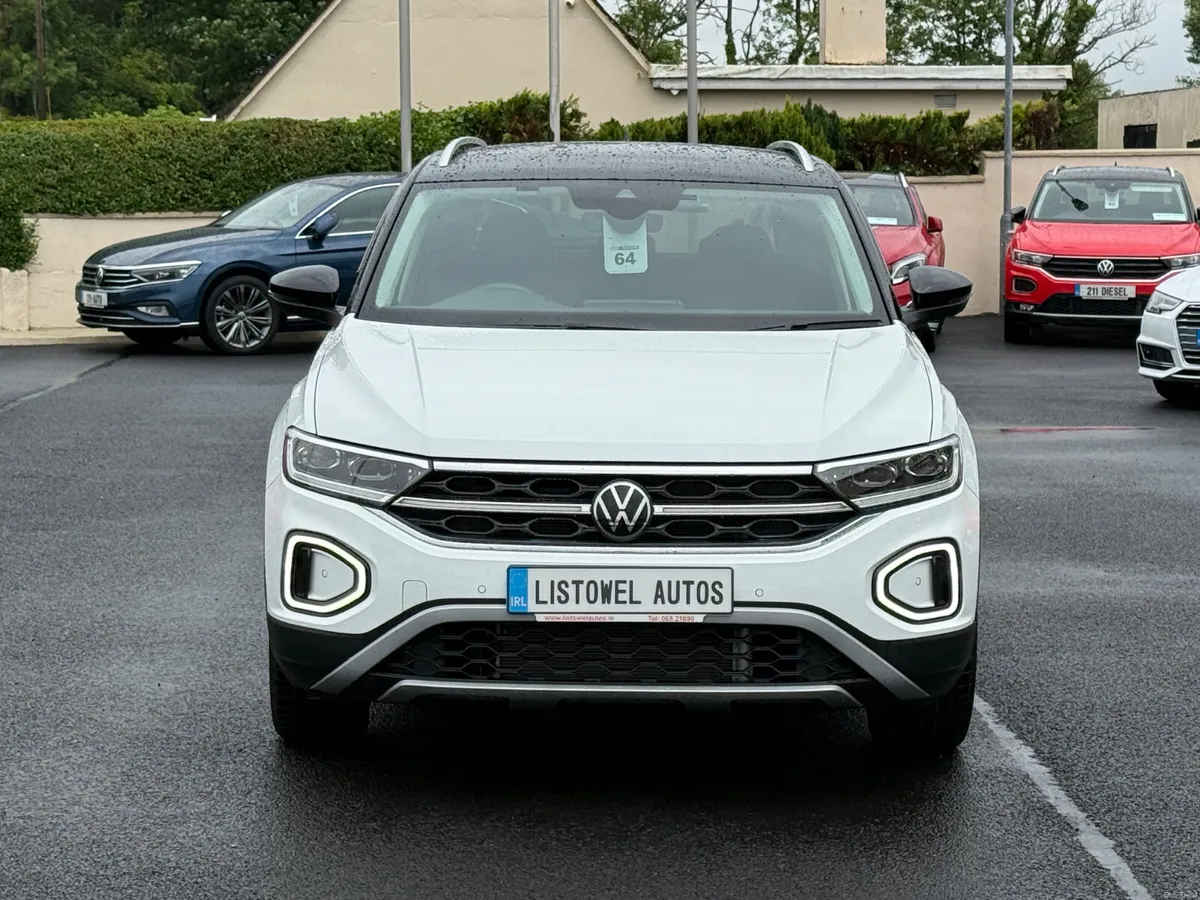 241 VW T-ROC STYLE 150 BHP 1.5 PETROL AUTOMATIC - Image 5