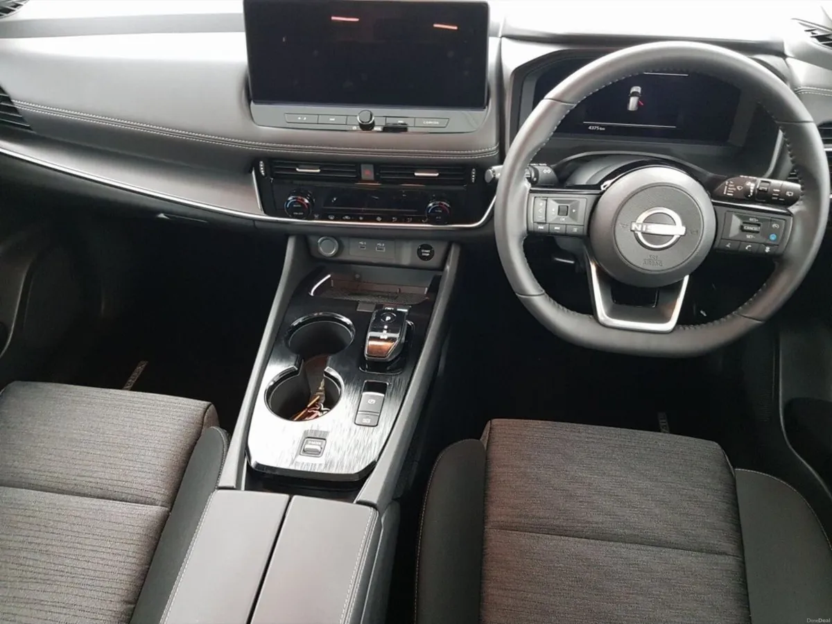 Nissan X-Trail ePOWER X-TRAIL SV PREMIUM 5 Seater - Image 4