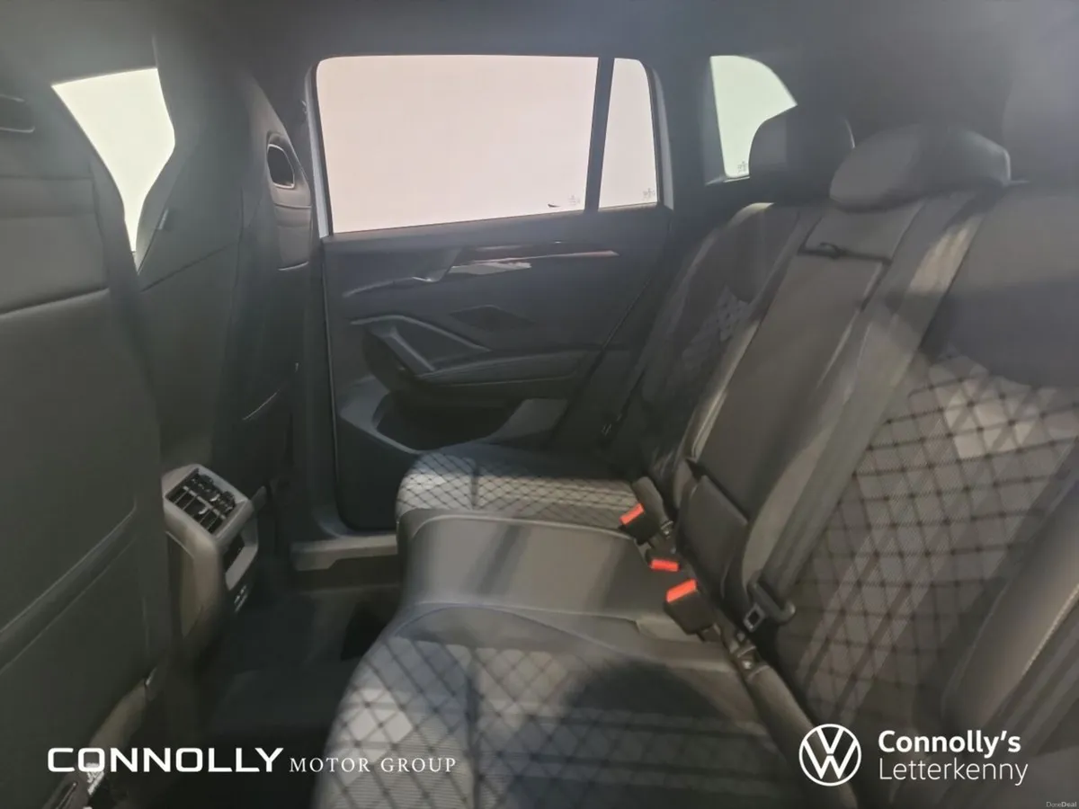 Volkswagen Tiguan R-Line 2.0TDI 150BHP DSG *0% Fin - Image 6