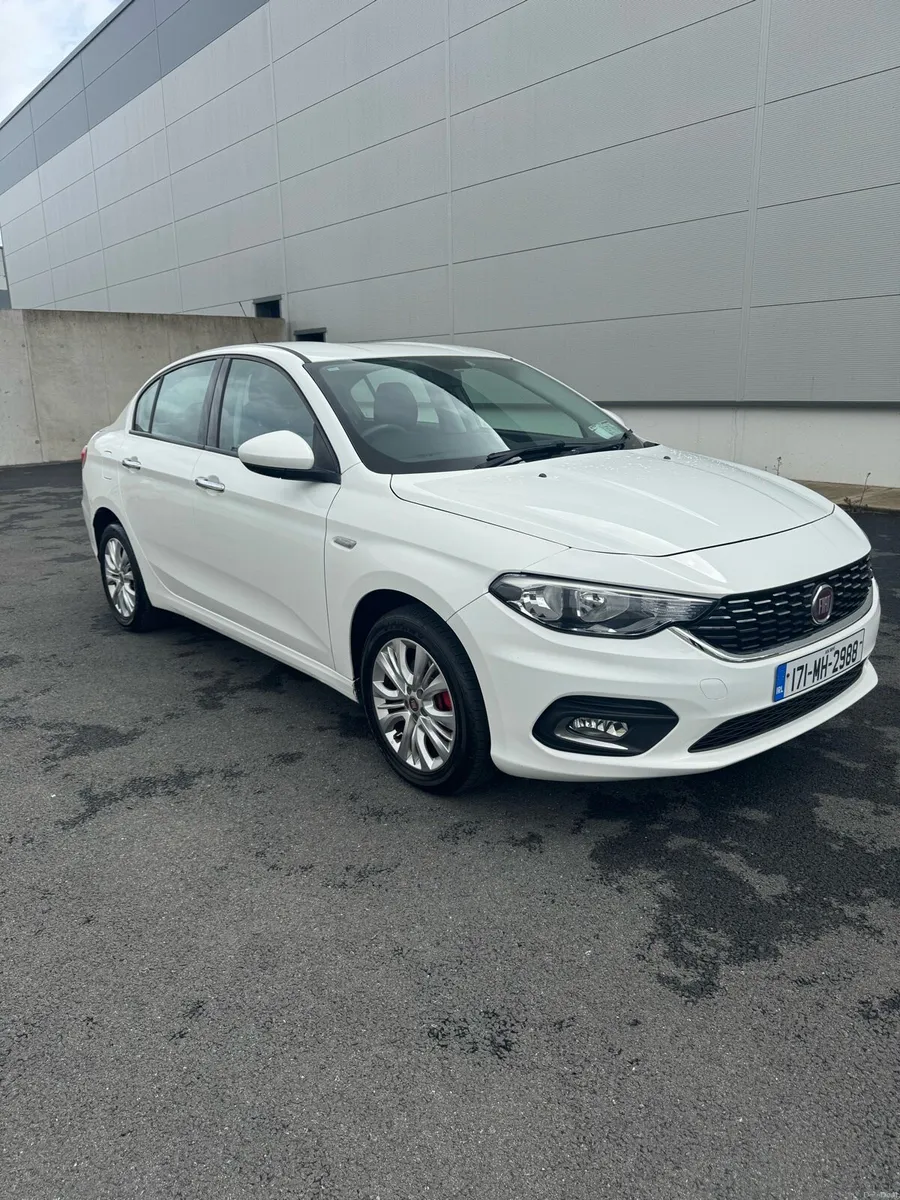 Fiat tipo 2017  1.6 diesel - Image 1