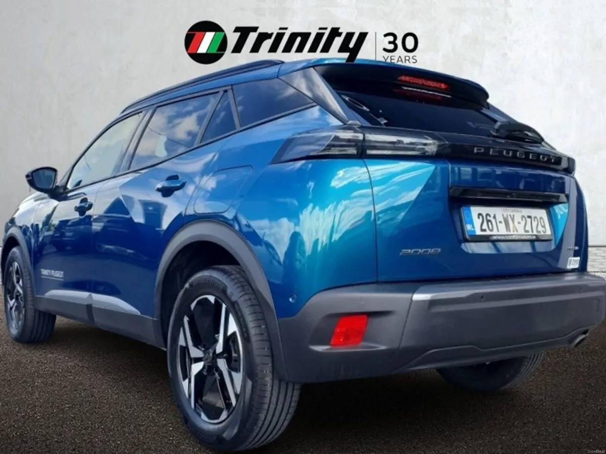 Peugeot 2008 ** HYBRID 110BHP ** ALLURE ** TRINITY - Image 3