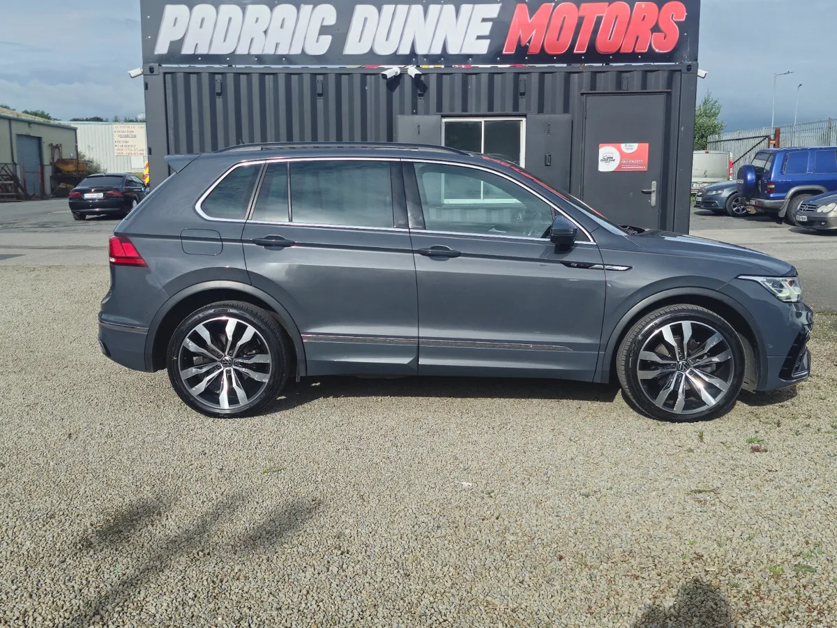 21 Volkswagen Tiguan R Line 2.0TDi Automatic - Image 4