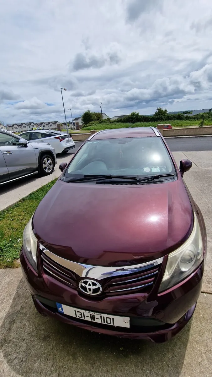 Toyota Avensis 2013 - Image 1