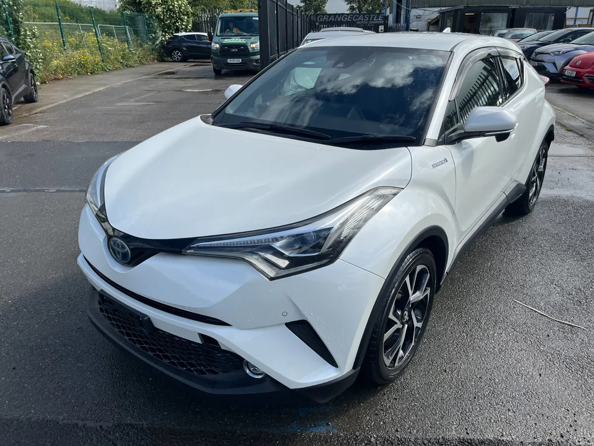 TOYOTA C-HR 2019, 1.8 HYBRID AUTO LOW KM HIGH SPEC - Image 3