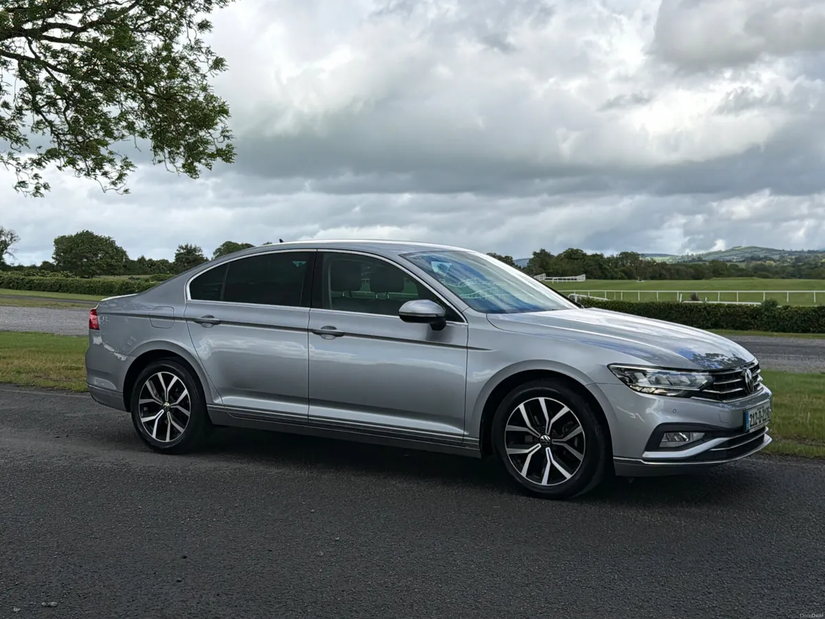 Volkswagen Passat 2021 Elegance 2.0 TDI - Image 2
