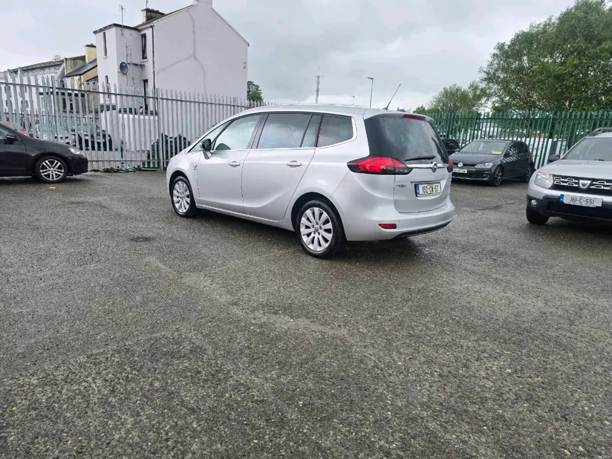 Opel Zafira - Image 1