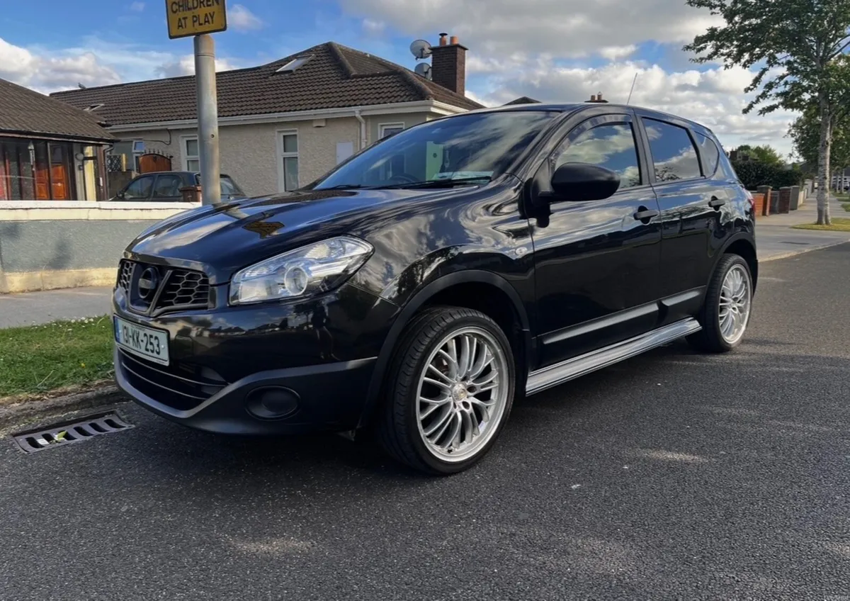 Nissan Qashqai 2013 swap for van - Image 2
