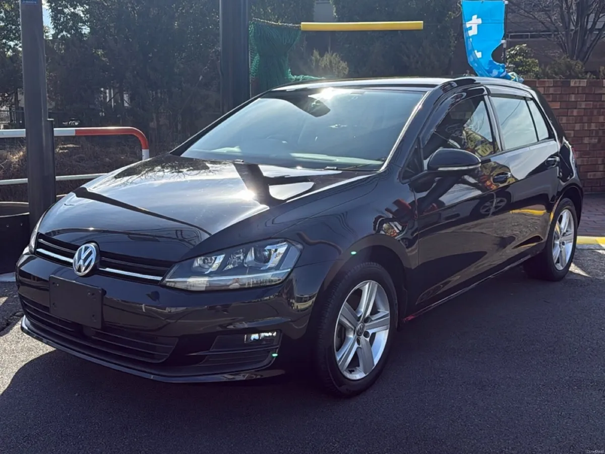 VOLKSWAGEN GOLF 1.2 TSI AUTO 2015 - Image 1