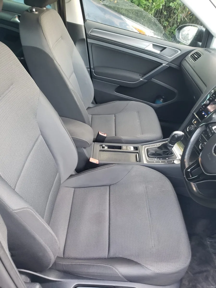 Volkswagen Golf 2017 Japanese Import – No VRT - Image 2