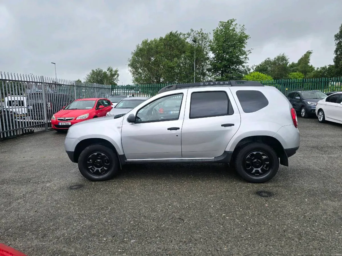 Dacia duster - Image 2