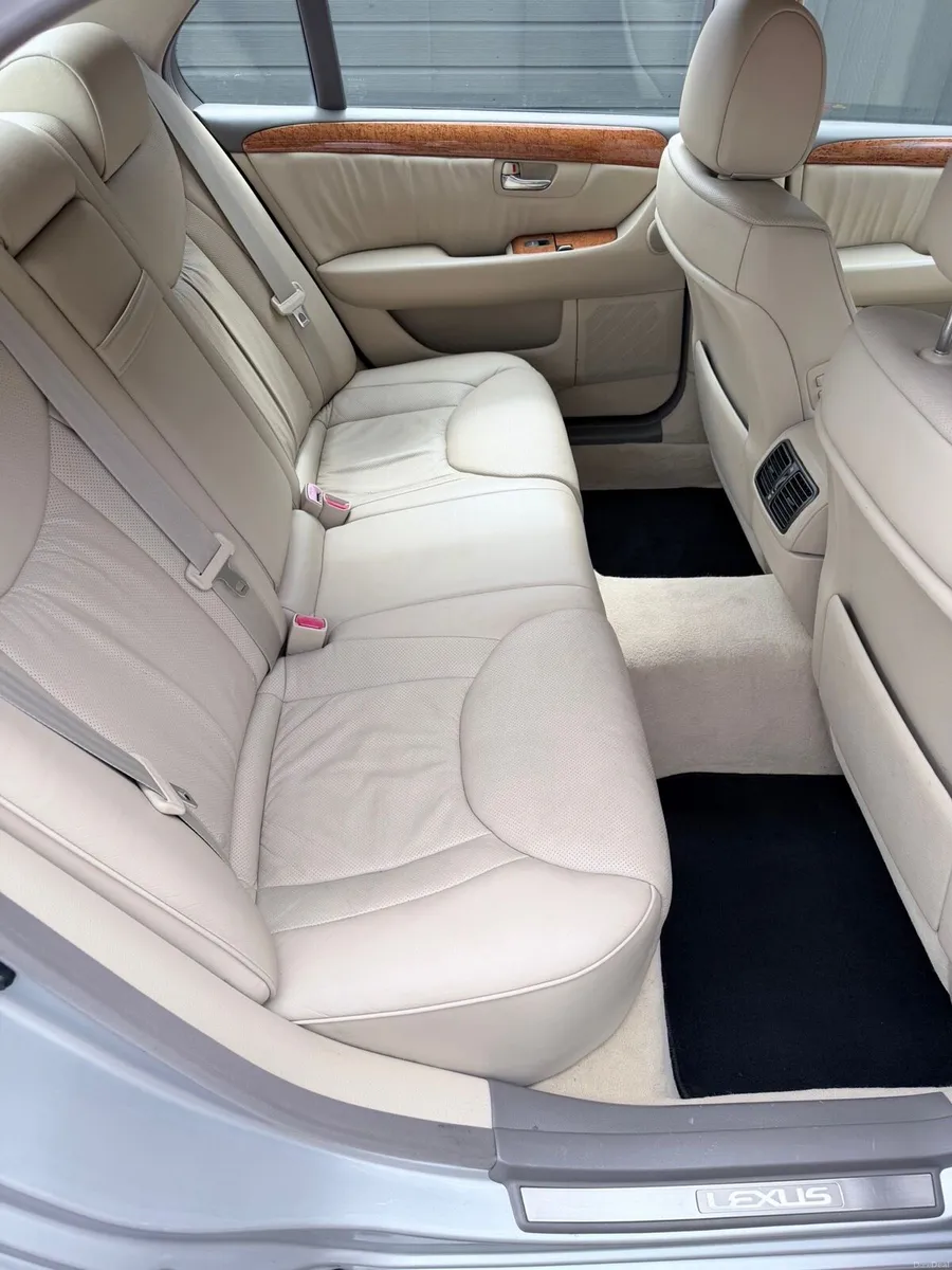 LEXUS LS430. 67,000 KMS. 2 Owners. IRISH. 2005 - Image 3
