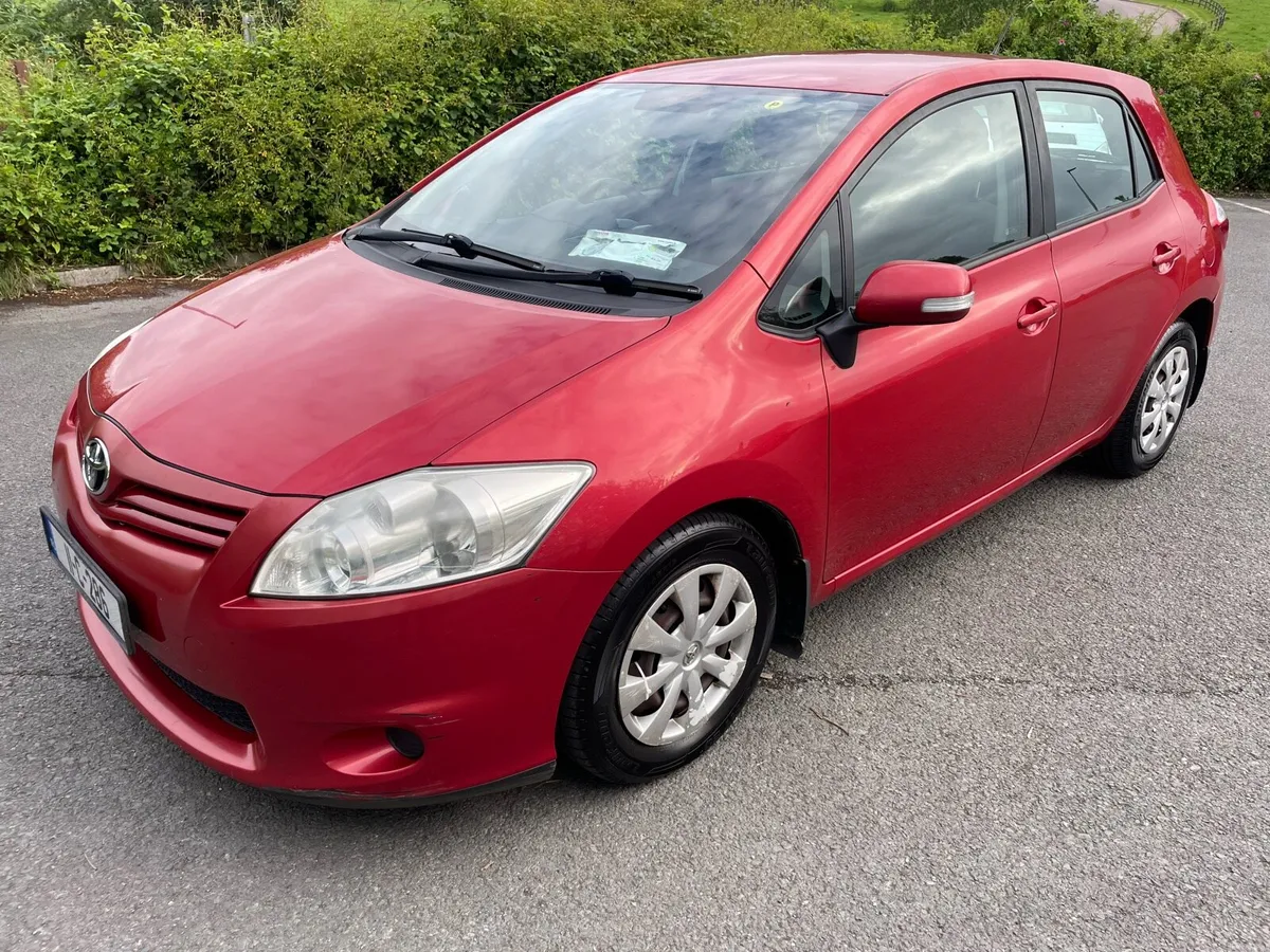 Toyota Auris 1.4 T/D  NEW NCT /LOW MILAGE - Image 3