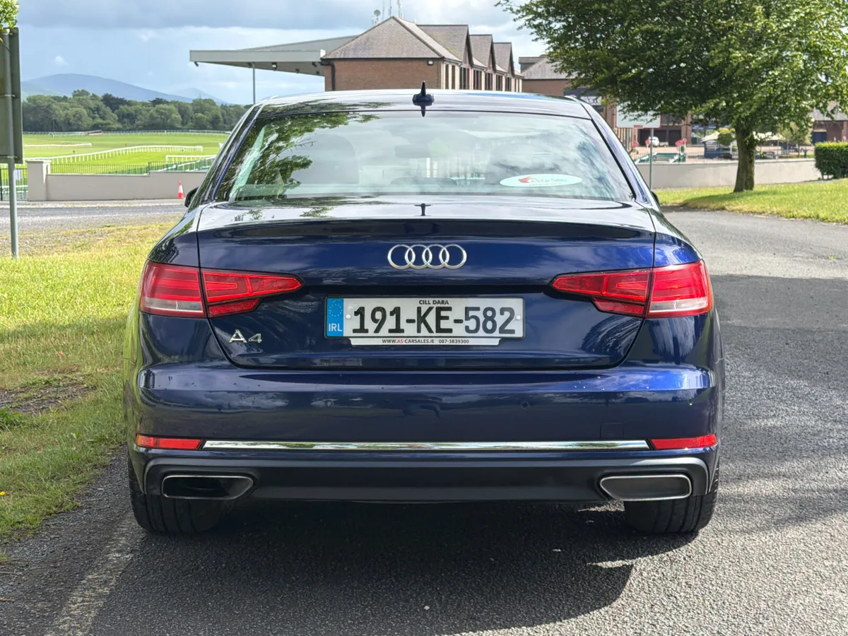 Audi A4 2019 TDI 35 150 HP - Image 5