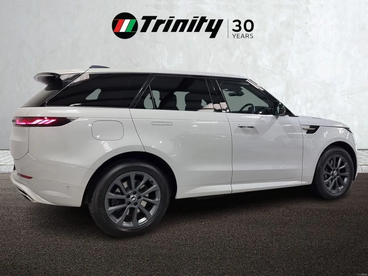 Land Rover Range Rover ** BEST VALUE ** SE DYNAMIC - Image 3