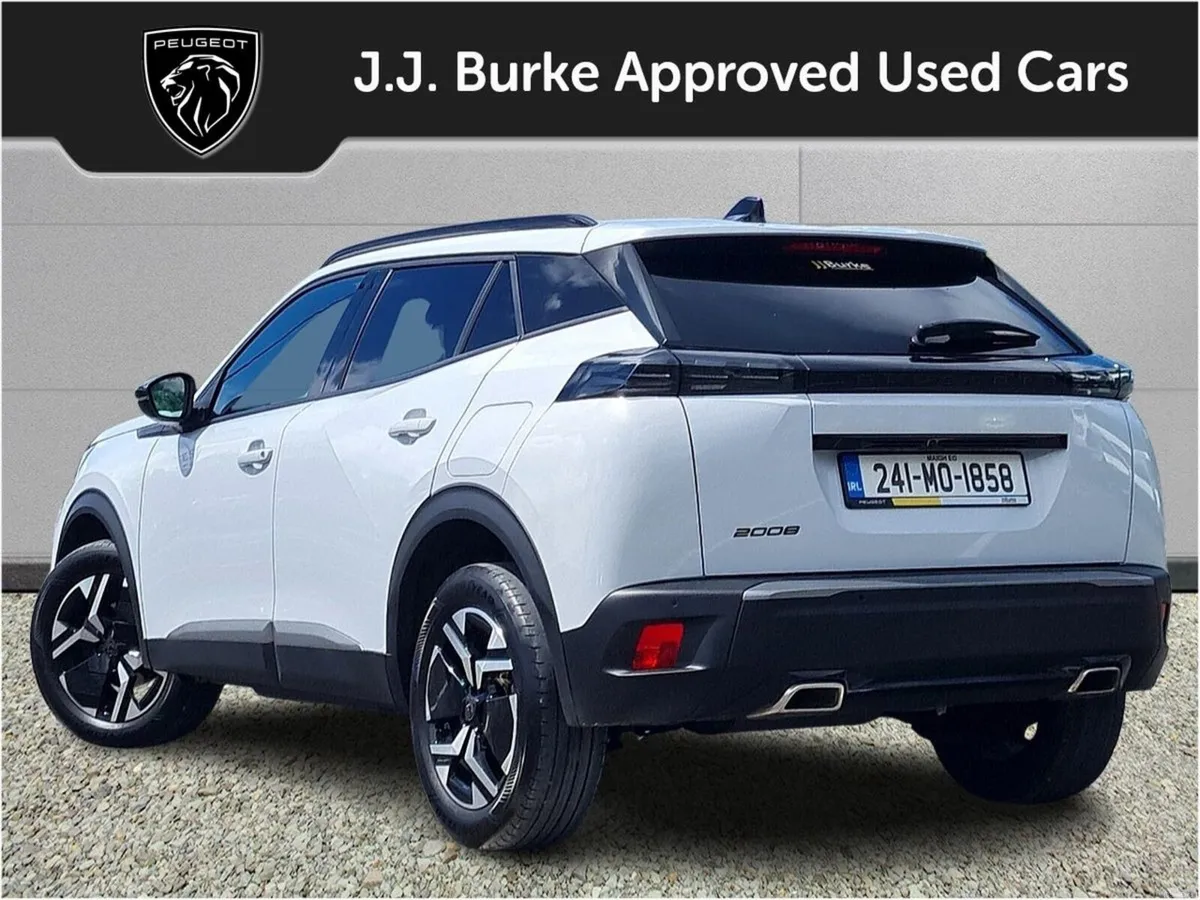 Peugeot 2008 1.2 Puretech 100bhp Allure - Image 4
