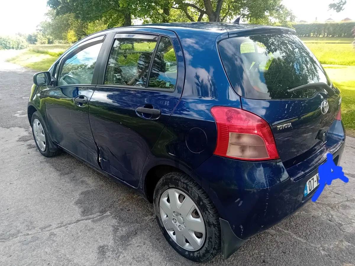 Toyota Yaris 2007 - Image 4