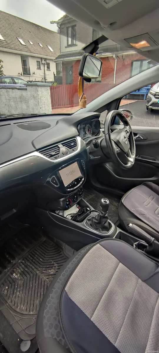 Opel Corsa 1.4 Petrol 2015 - Image 3