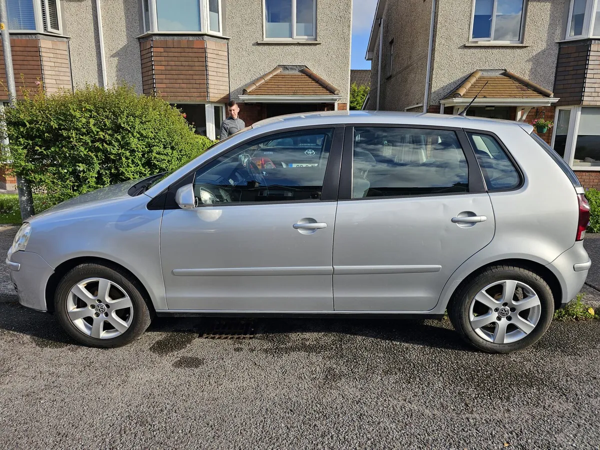 Volkswagen Polo 1.2 Petrol 2008 - Image 2