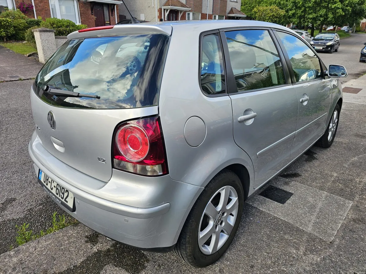 Volkswagen Polo 1.2 Petrol 2008 - Image 3